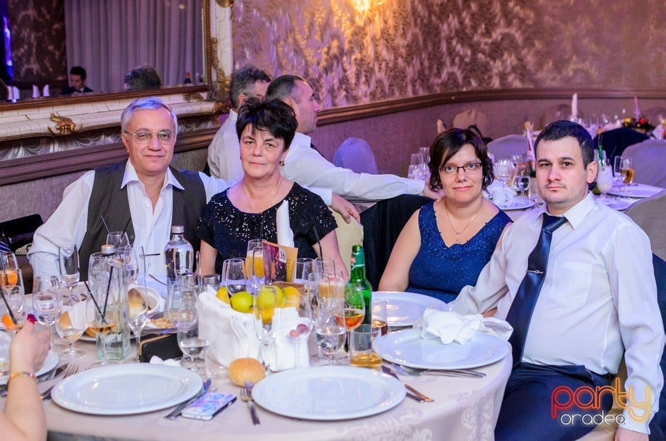 Revelion la Hotel Internaţional, Hotel Internaţional