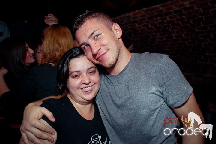 S-a sunat clopoţelul în Escape, 