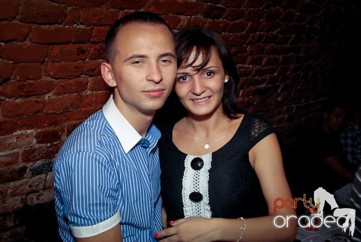 S-a sunat clopoţelul în Escape, 