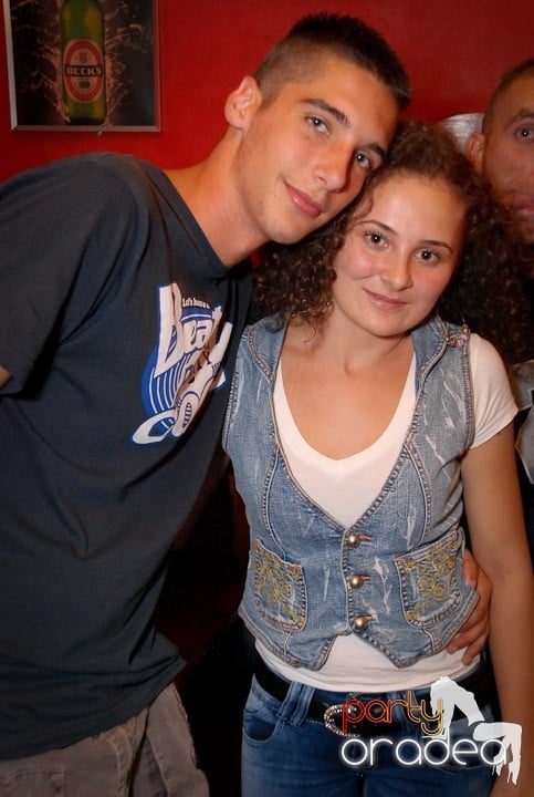 Sâmbătă distracţia continuă în Downtown, 