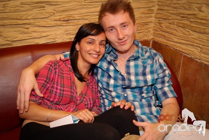 Sâmbătă distracţia continuă în Downtown, 