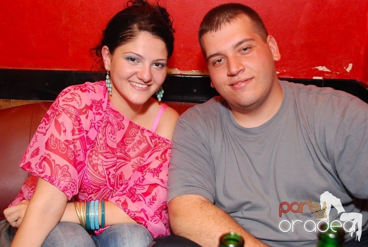 Sâmbătă distracţia continuă în Downtown, 