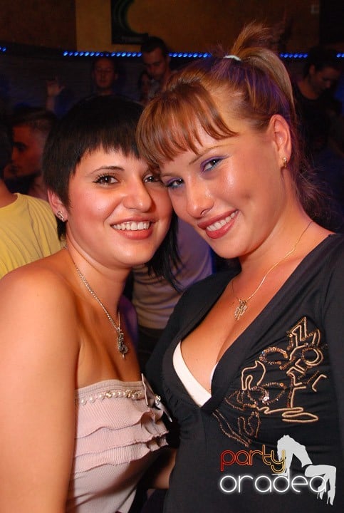 Sâmbătă distracţia continuă în Downtown, 