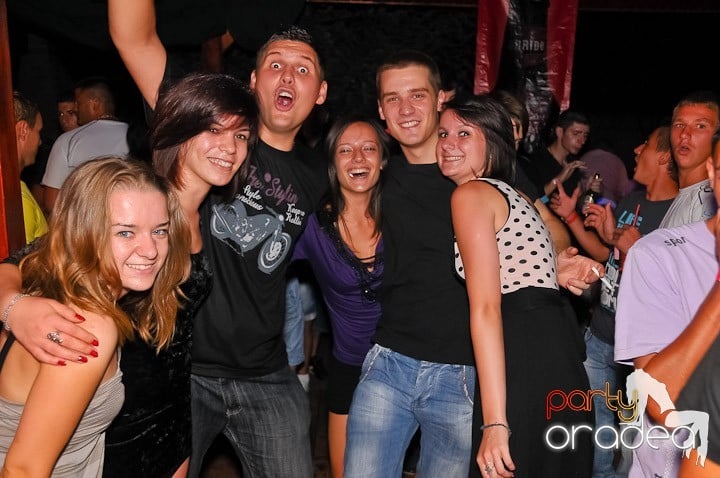 Sâmbătă în Disco Faház, 