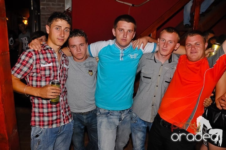 Sâmbătă în Disco Faház, 