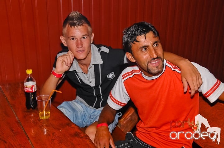 Sâmbătă în Disco Faház, 