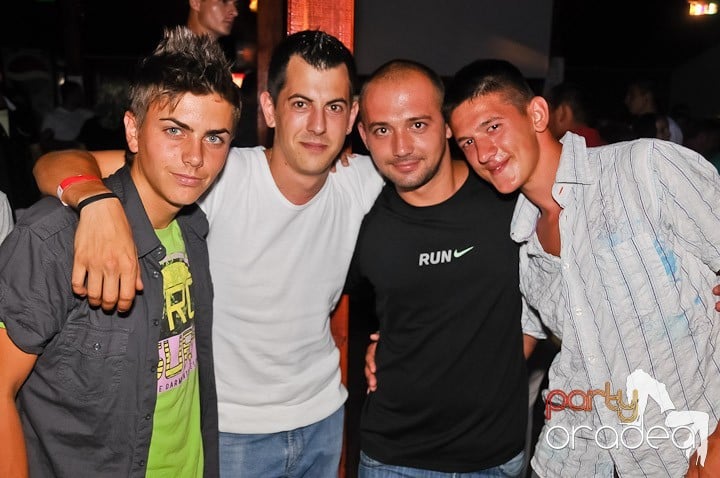 Sâmbătă în Disco Faház, 