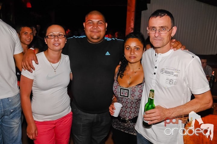 Sâmbătă în Disco Faház, 