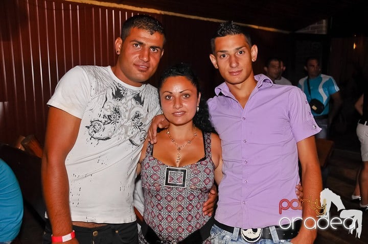 Sâmbătă în Disco Faház, 