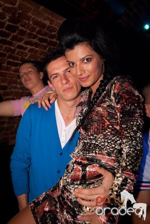 Sâmbătă în Escape, 