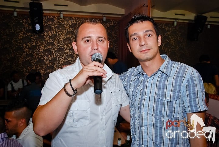 Sâmbătă noapte în Club Rio, 