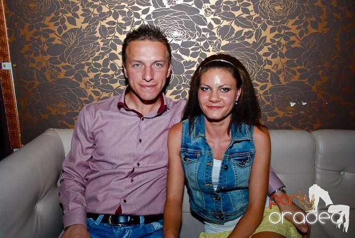 Sâmbătă noapte în Club Rio, 