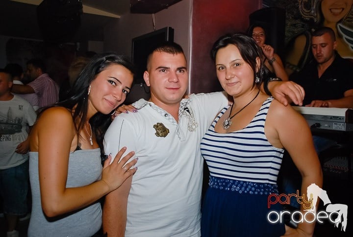 Sâmbătă noapte în Club Rio, 