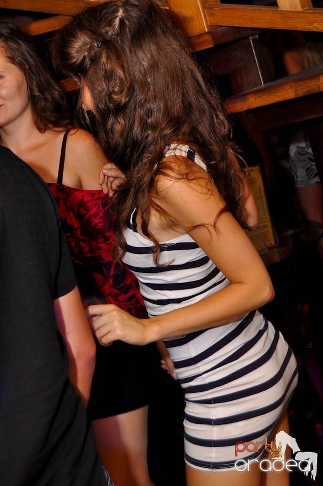 Sâmbătă noaptea e party în Zulu, Zulu Caffe