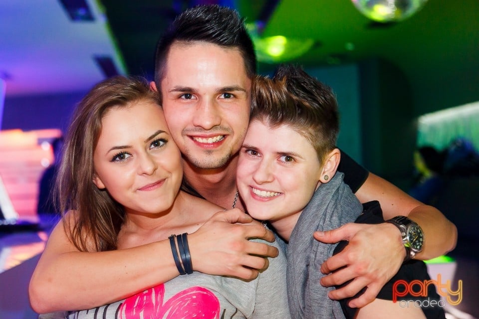 Sâmbătă noaptea în Avenue, 