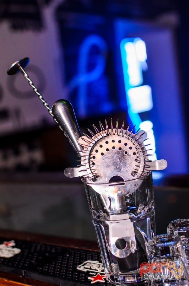 Sâmbătă noaptea în Juice, Juice