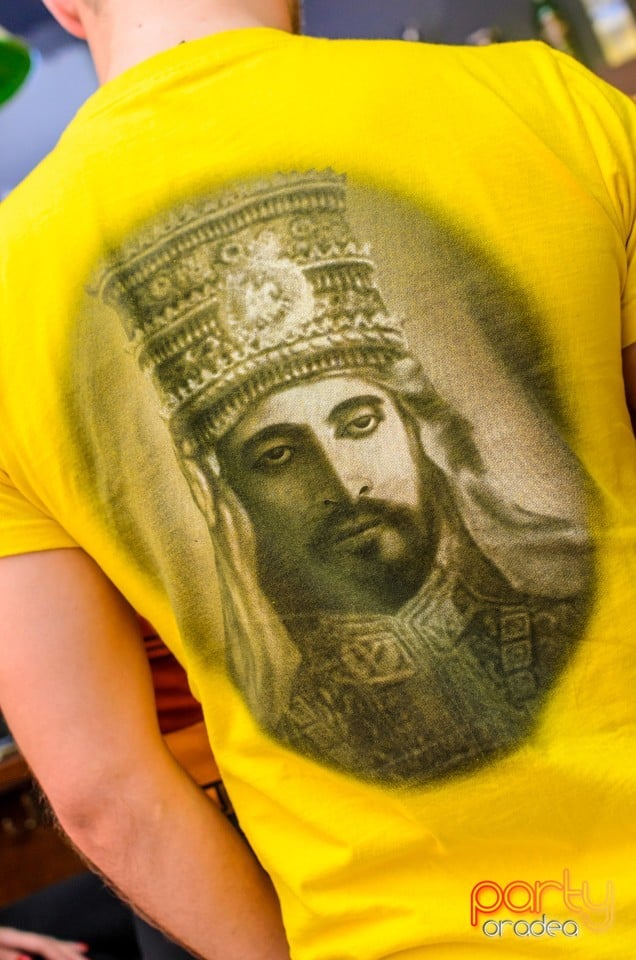 Sâmbătă noaptea în Juice, Juice