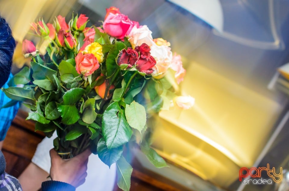 Sâmbătă noaptea în Juice, Juice