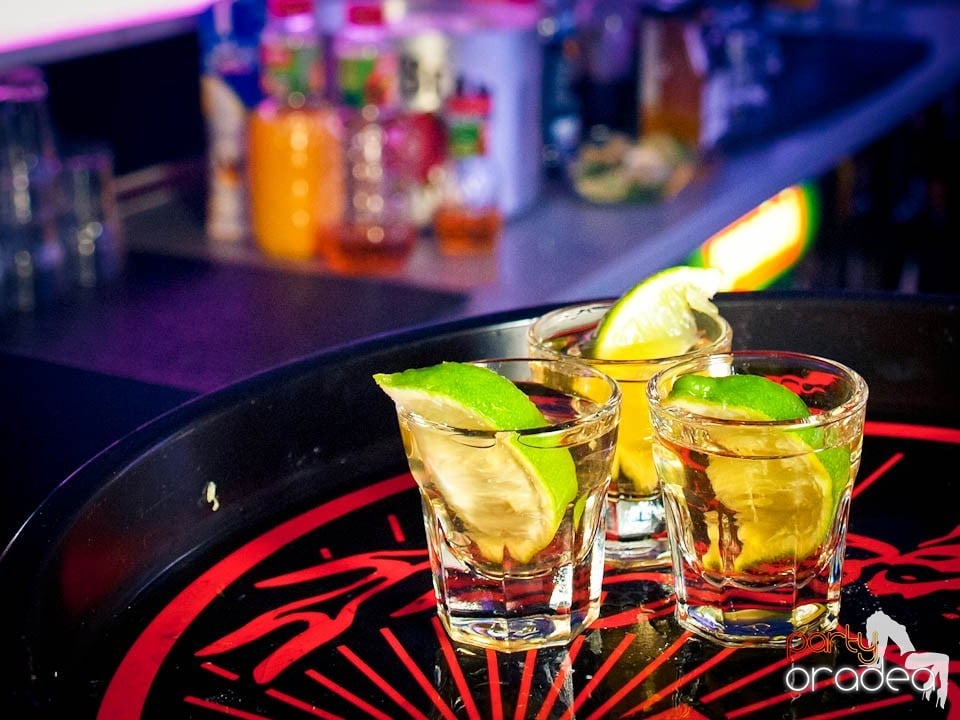 Sâmbătă petrecem cu Blaga de la Oradea, 