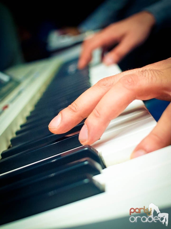 Sâmbătă petrecem cu Blaga de la Oradea, 