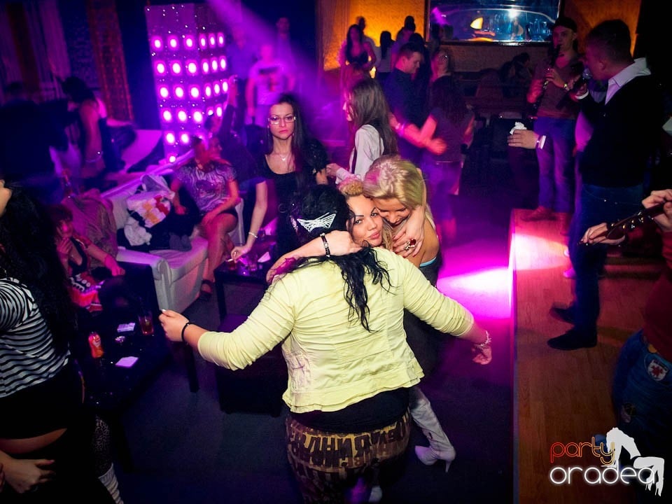 Sâmbătă petrecem cu Blaga de la Oradea, 