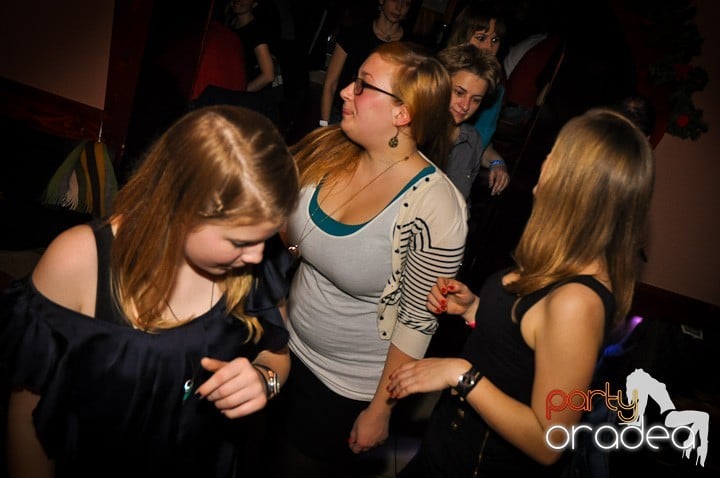 Sâmbătă seara în Chanson, 