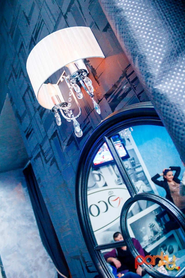 Sâmbătă seara în Icon Caffe, Icon Caffe