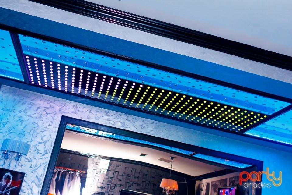 Sâmbătă seara în Icon Caffe, Icon Caffe