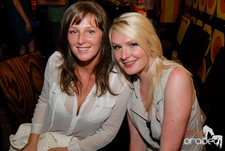 Sâmbătă seara în Juice, Juice