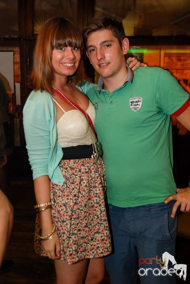 Sâmbătă seara în Juice, Juice