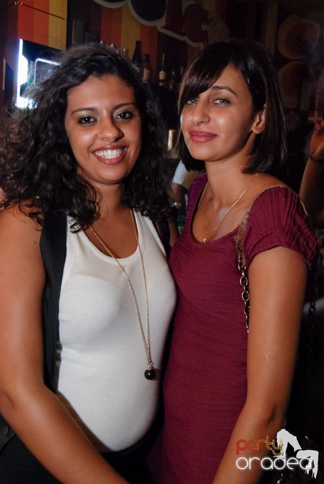 Sâmbătă seara în Juice, Juice