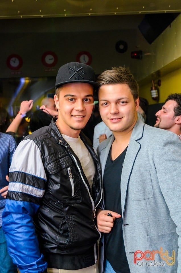 Sâmbătă seara în Yellow, 