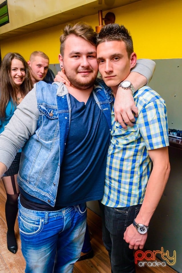 Sâmbătă seara în Yellow, 