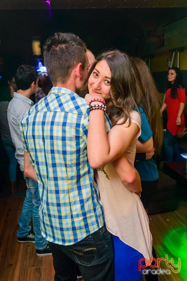 Sâmbătă seara în Yellow, 