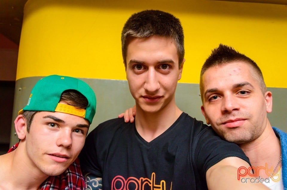 Sâmbătă seara în Yellow, 