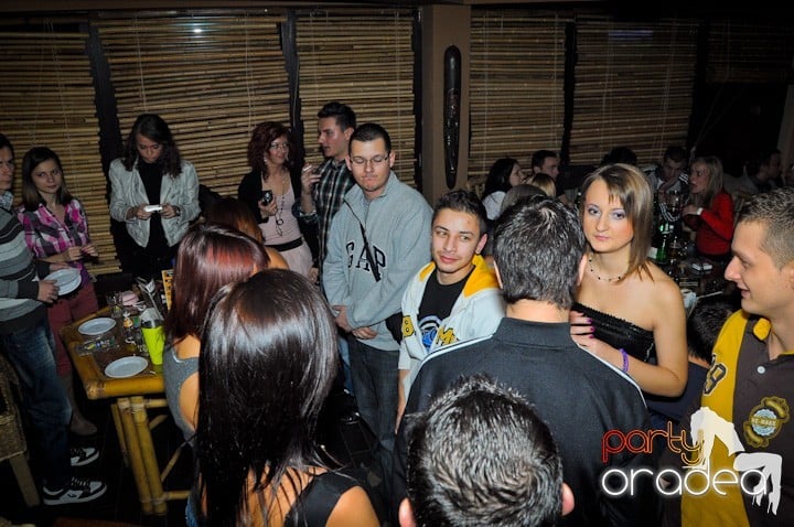 Sâmbătă seara în Zulu Caffe, Zulu Caffe