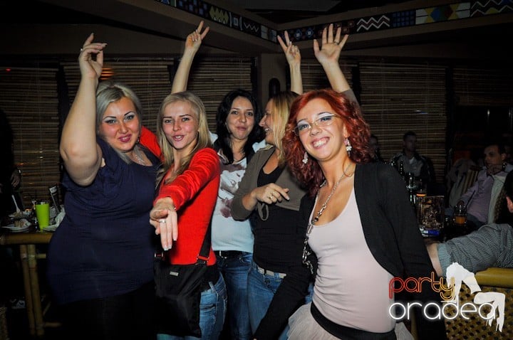 Sâmbătă seara în Zulu Caffe, Zulu Caffe