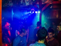 Sâmbătă seara la Disco FAHÁZ