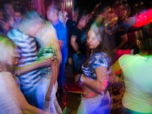 Sâmbătă seara la Disco FAHÁZ