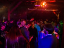 Sâmbătă seara la Disco FAHÁZ