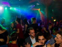 Sâmbătă seara la Disco FAHÁZ
