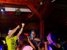 Sâmbătă seara la Disco FAHÁZ
