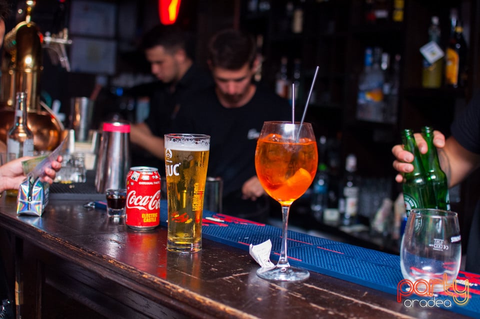 Sâmbătă seara la Edison Pub, 
