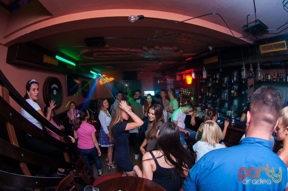 Sâmbătă seara la Edison Pub, 
