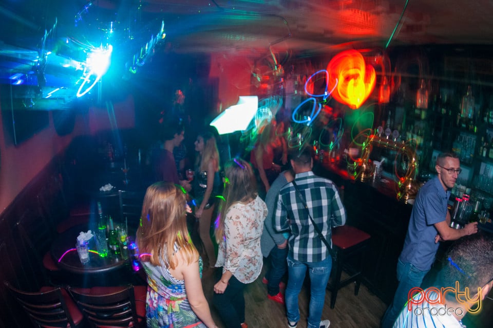 Sâmbătă seara la Edison Pub, 