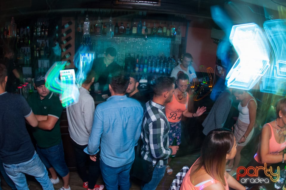 Sâmbătă seara la Edison Pub, 