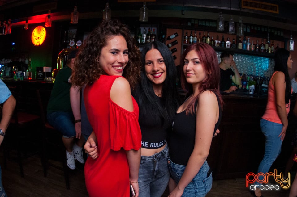 Sâmbătă seara la Edison Pub, 