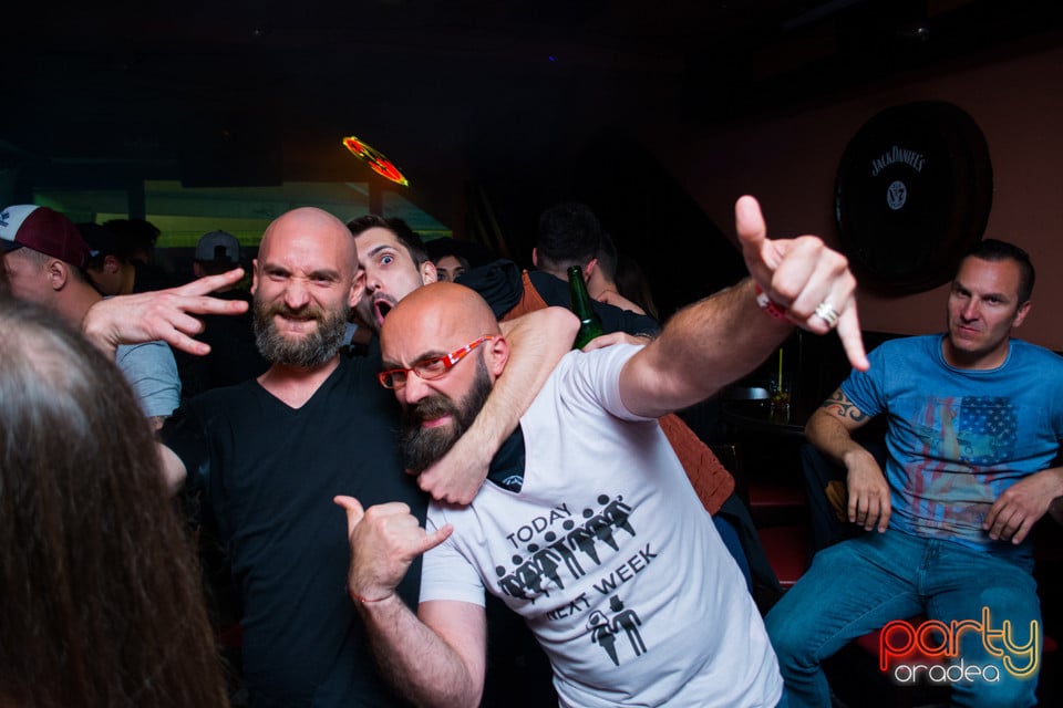 Sâmbătă seara la Edison Pub, 