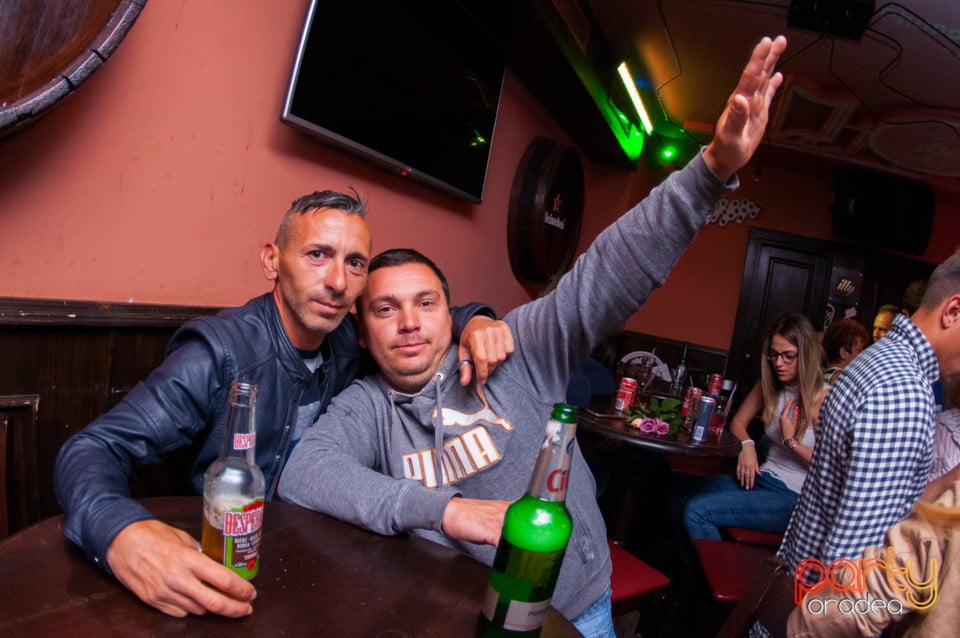 Sâmbătă seara la Edison Pub, 