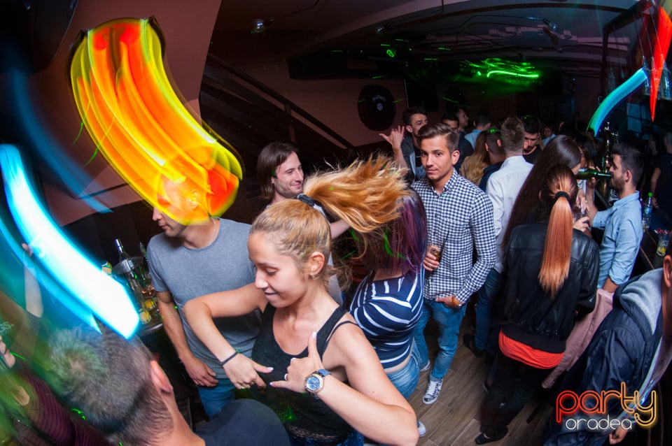 Sâmbătă seara la Edison Pub, 